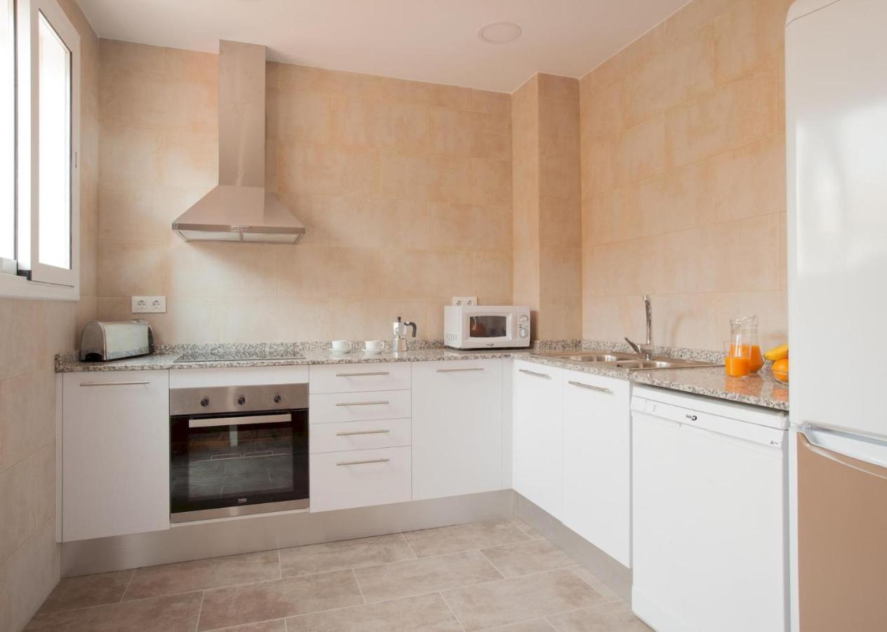 Appartement For Families And Staff Groups For 7 People Barcelone