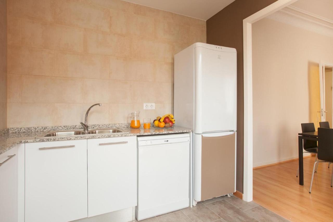 For Families And Staff Groups For 7 People Appartement Barcelone